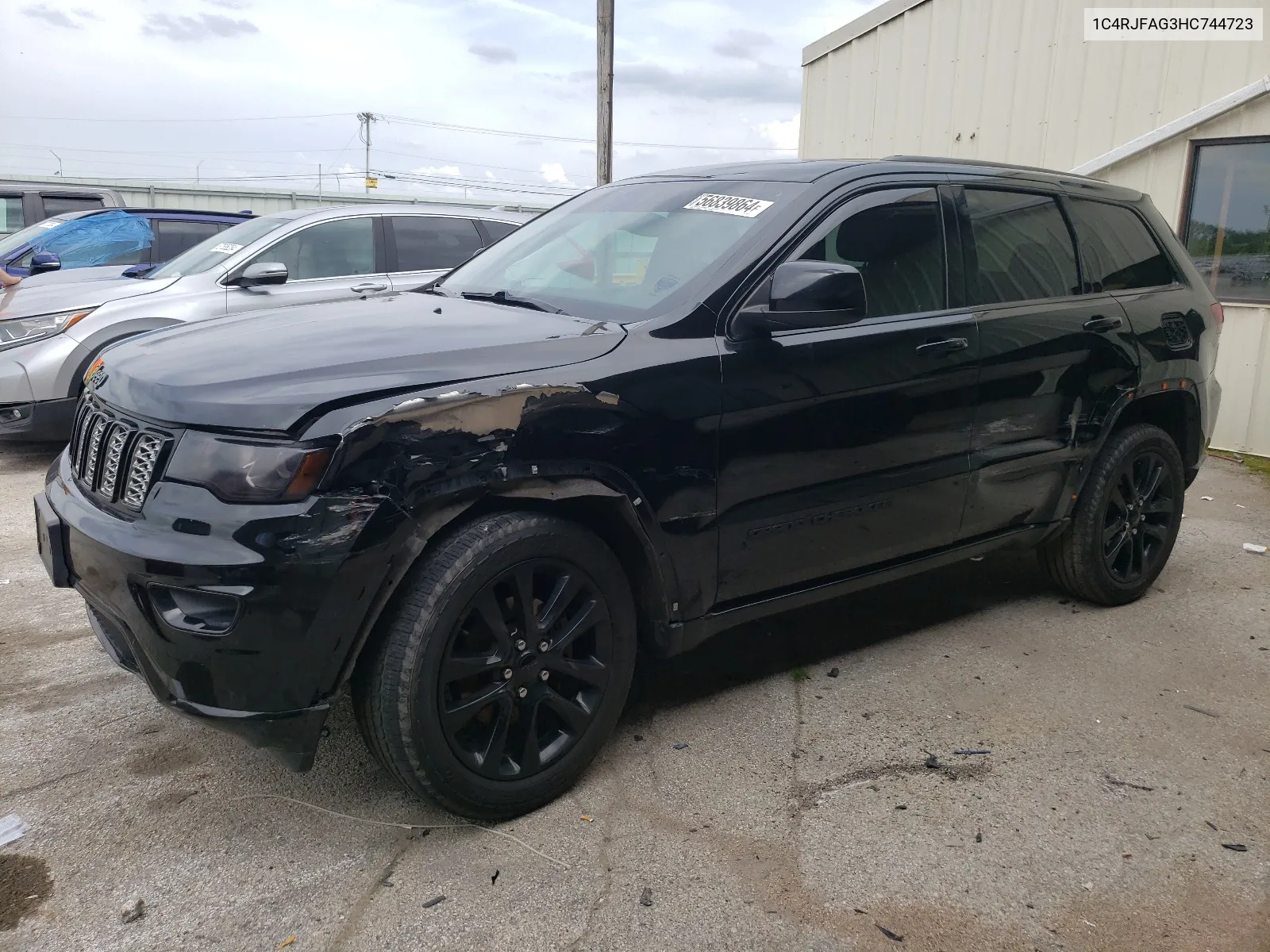 1C4RJFAG3HC744723 2017 Jeep Grand Cherokee Laredo