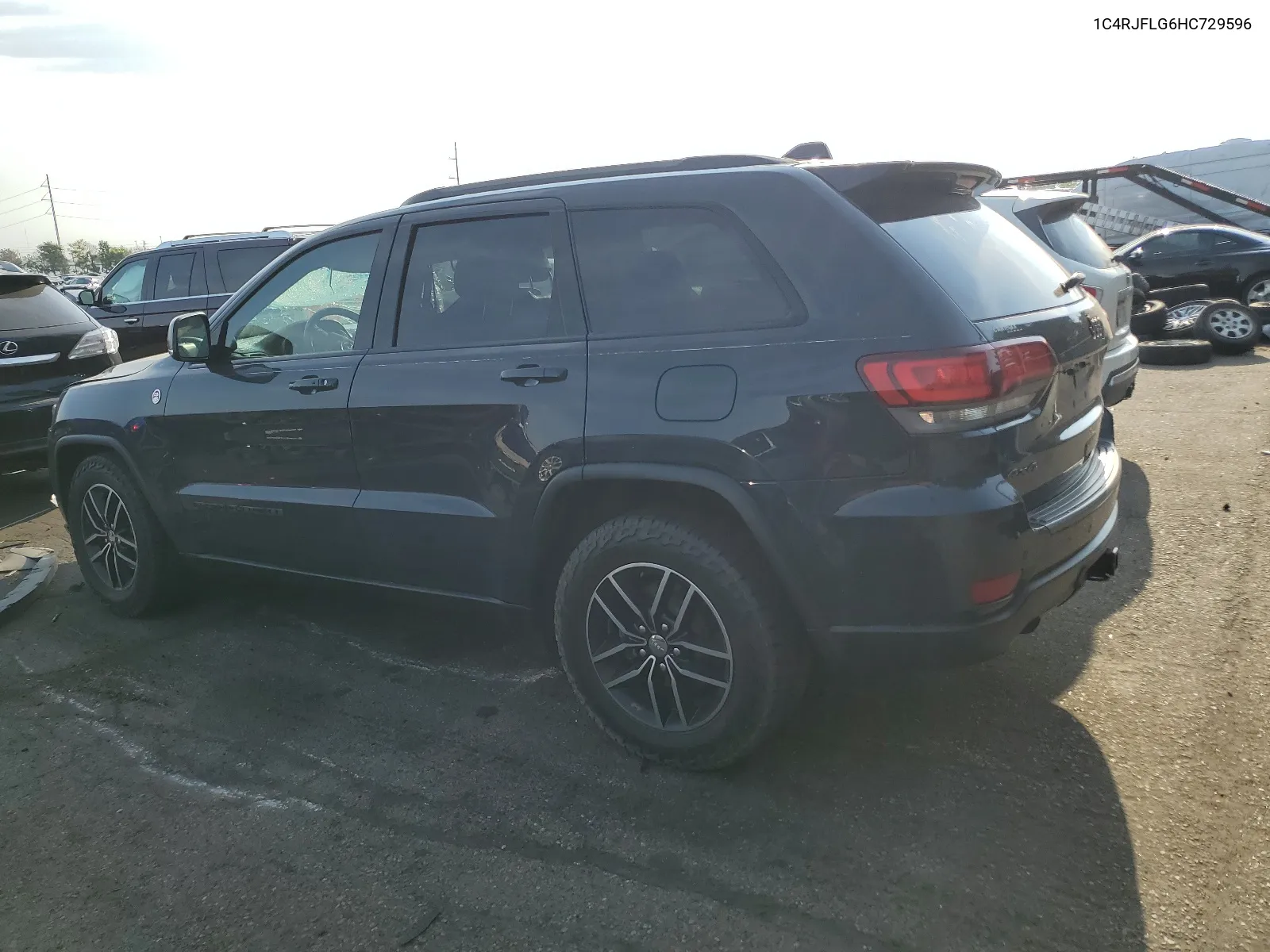 1C4RJFLG6HC729596 2017 Jeep Grand Cherokee Trailhawk