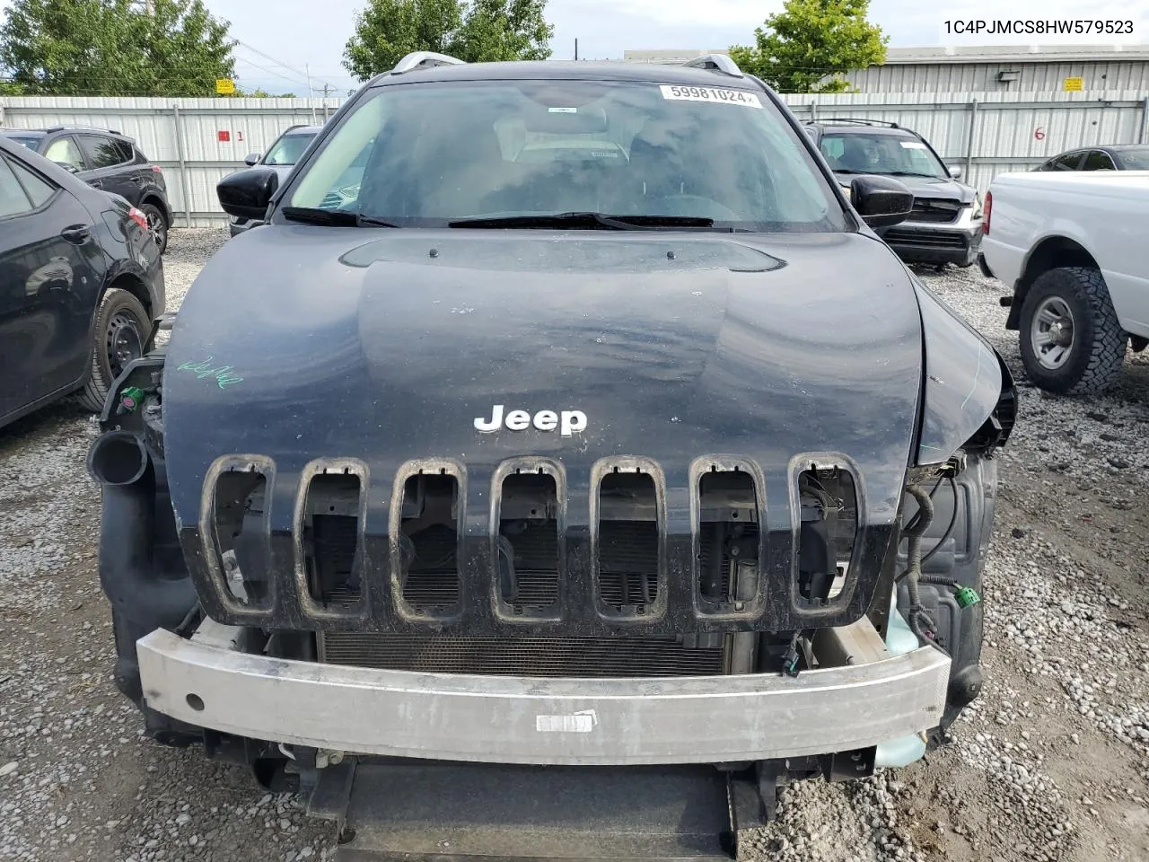 1C4PJMCS8HW579523 2017 Jeep Cherokee Latitude