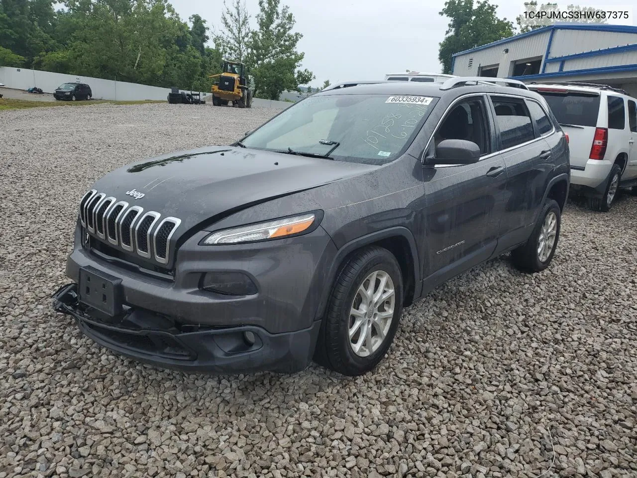 2017 Jeep Cherokee Latitude VIN: 1C4PJMCS3HW637375 Lot: 60335934