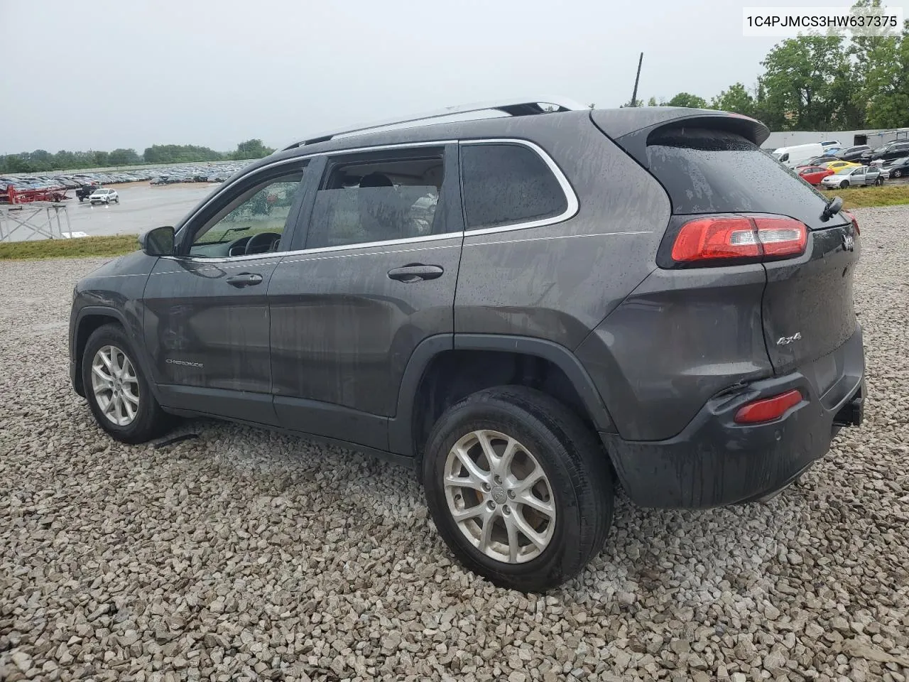 2017 Jeep Cherokee Latitude VIN: 1C4PJMCS3HW637375 Lot: 60335934