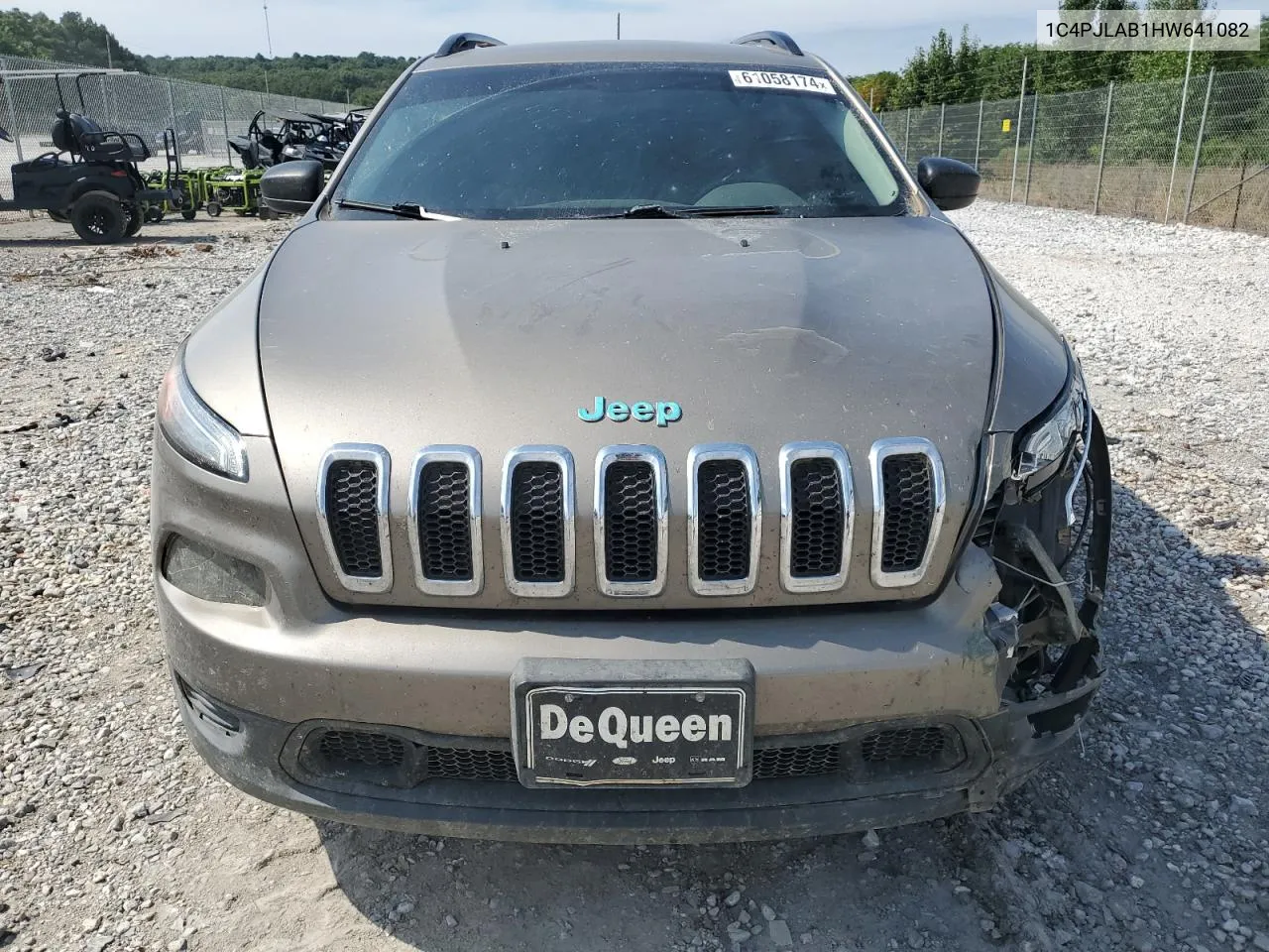 1C4PJLAB1HW641082 2017 Jeep Cherokee Sport