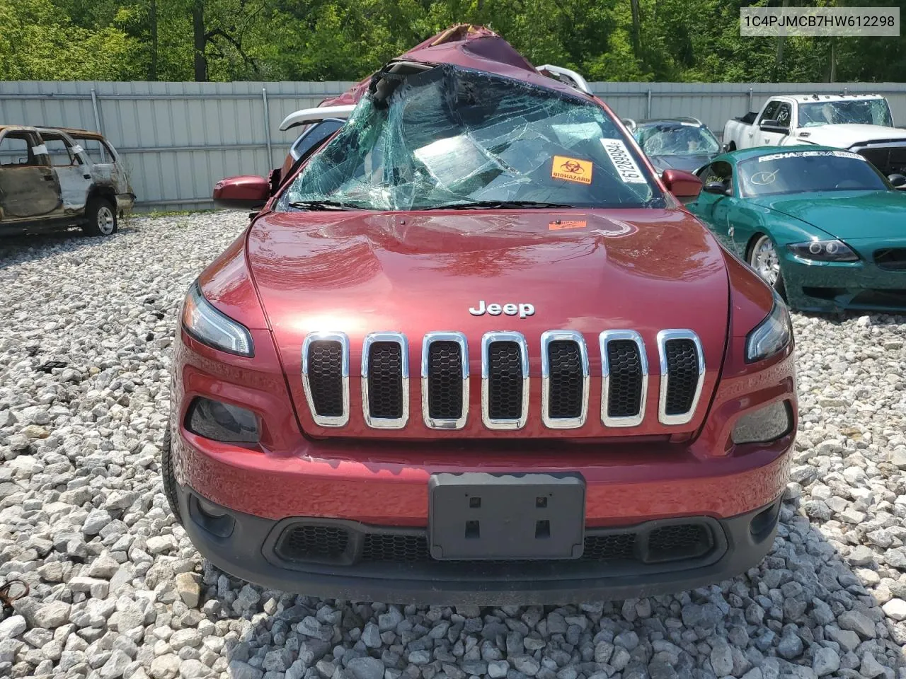 2017 Jeep Cherokee Latitude VIN: 1C4PJMCB7HW612298 Lot: 61289984