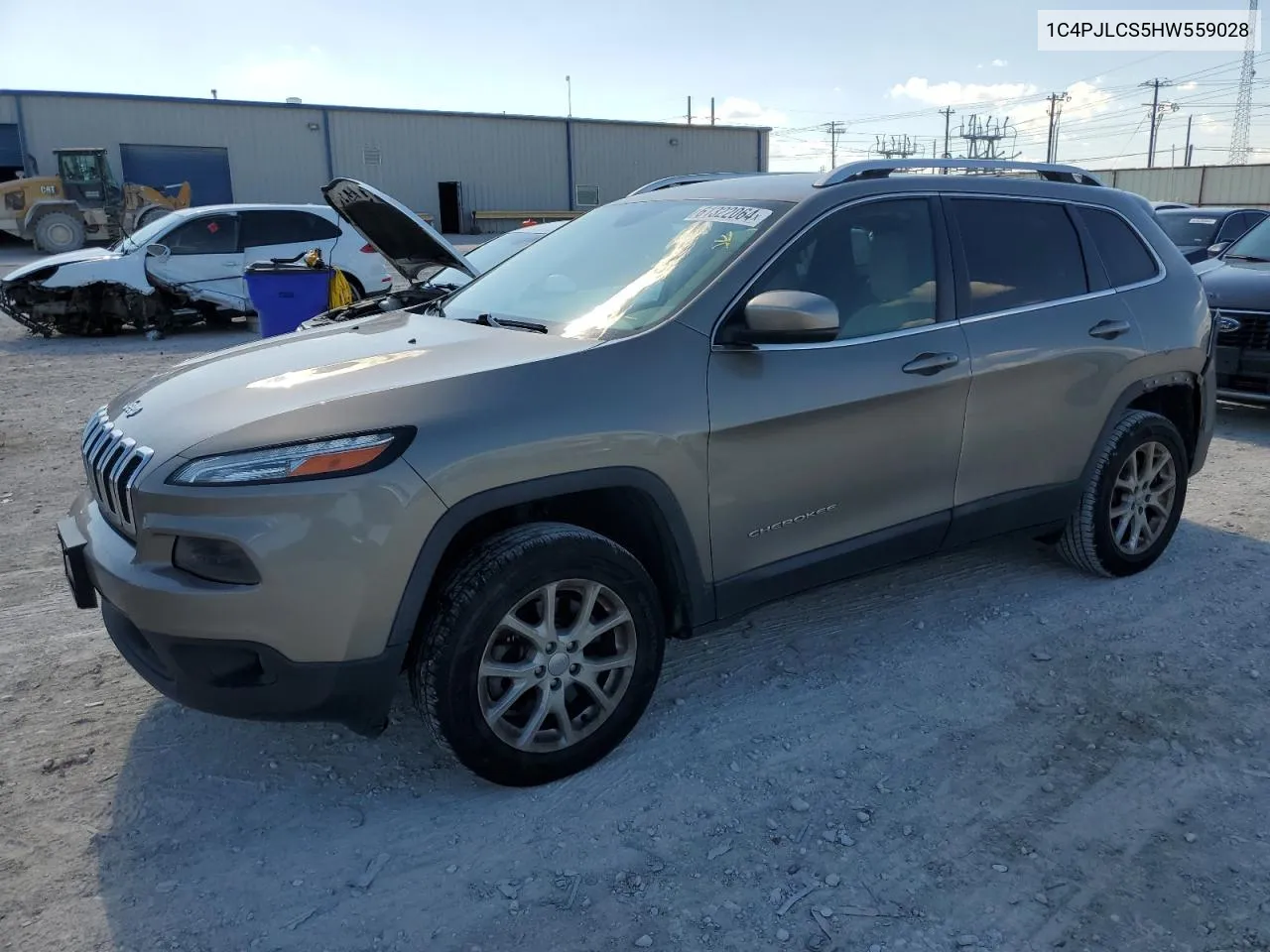 2017 Jeep Cherokee Latitude VIN: 1C4PJLCS5HW559028 Lot: 61322064