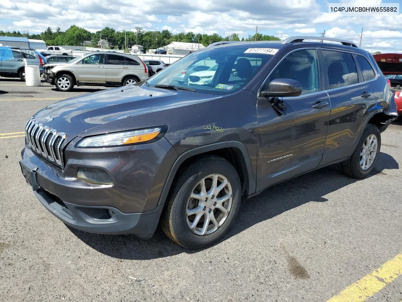 2017 Jeep Cherokee Latitude VIN: 1C4PJMCB0HW655882 Lot: 61477194