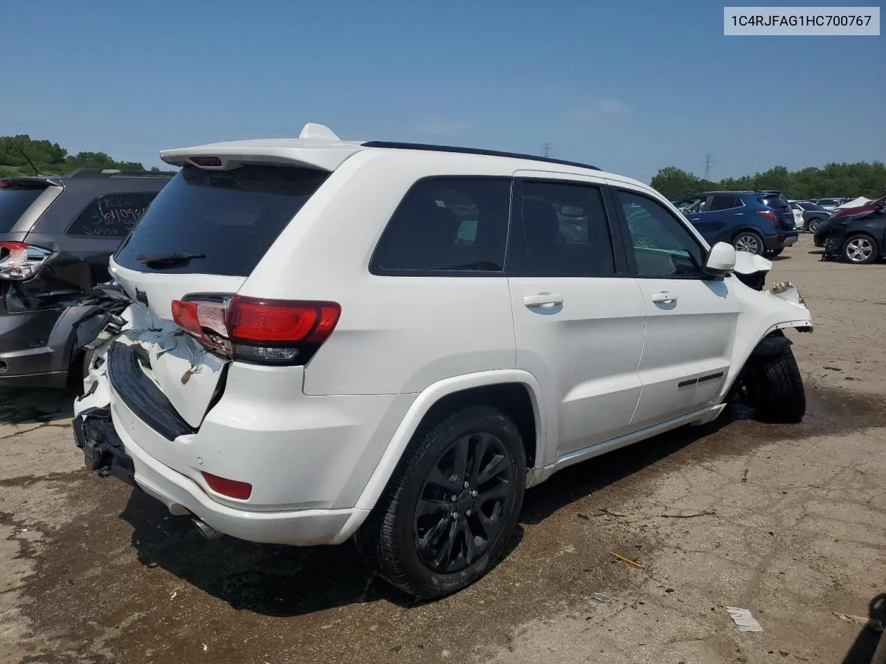 1C4RJFAG1HC700767 2017 Jeep Grand Cherokee Laredo