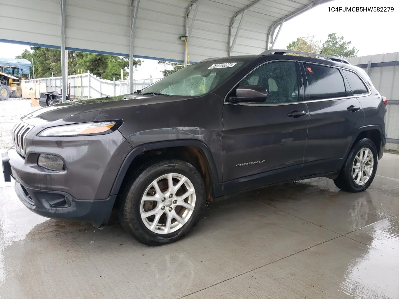 2017 Jeep Cherokee Latitude VIN: 1C4PJMCB5HW582279 Lot: 62088004