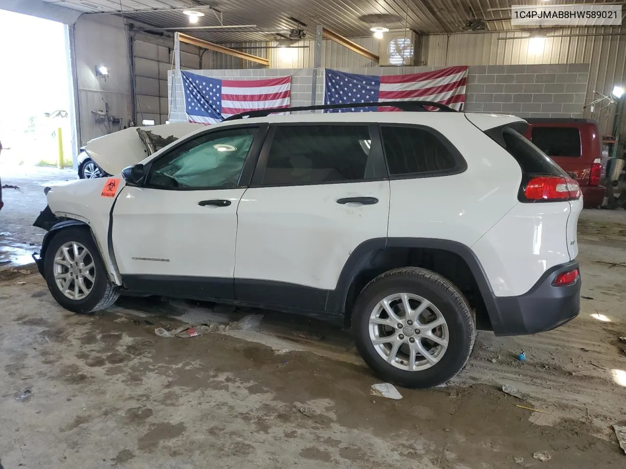 2017 Jeep Cherokee Sport VIN: 1C4PJMAB8HW589021 Lot: 63699824