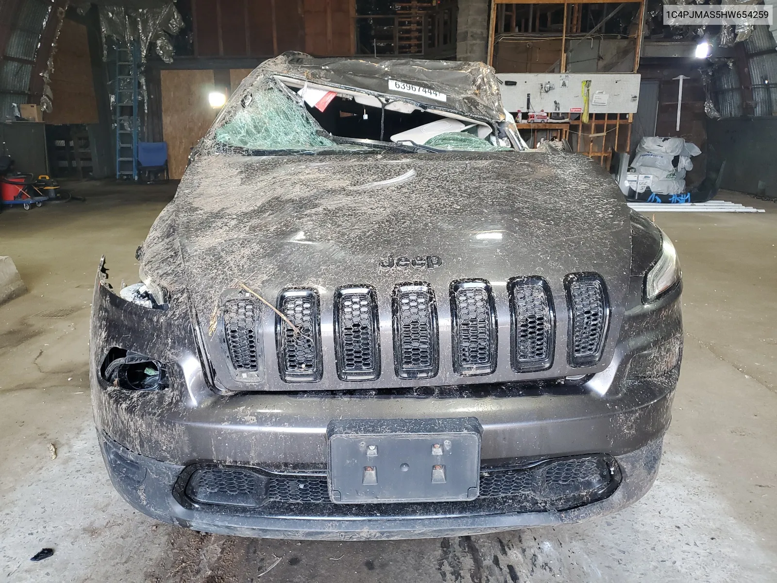 1C4PJMAS5HW654259 2017 Jeep Cherokee Sport