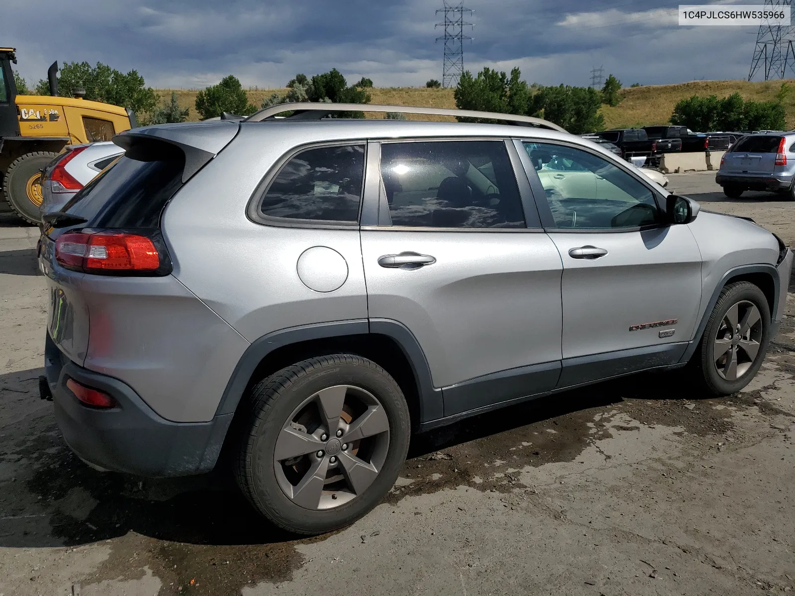 1C4PJLCS6HW535966 2017 Jeep Cherokee Latitude