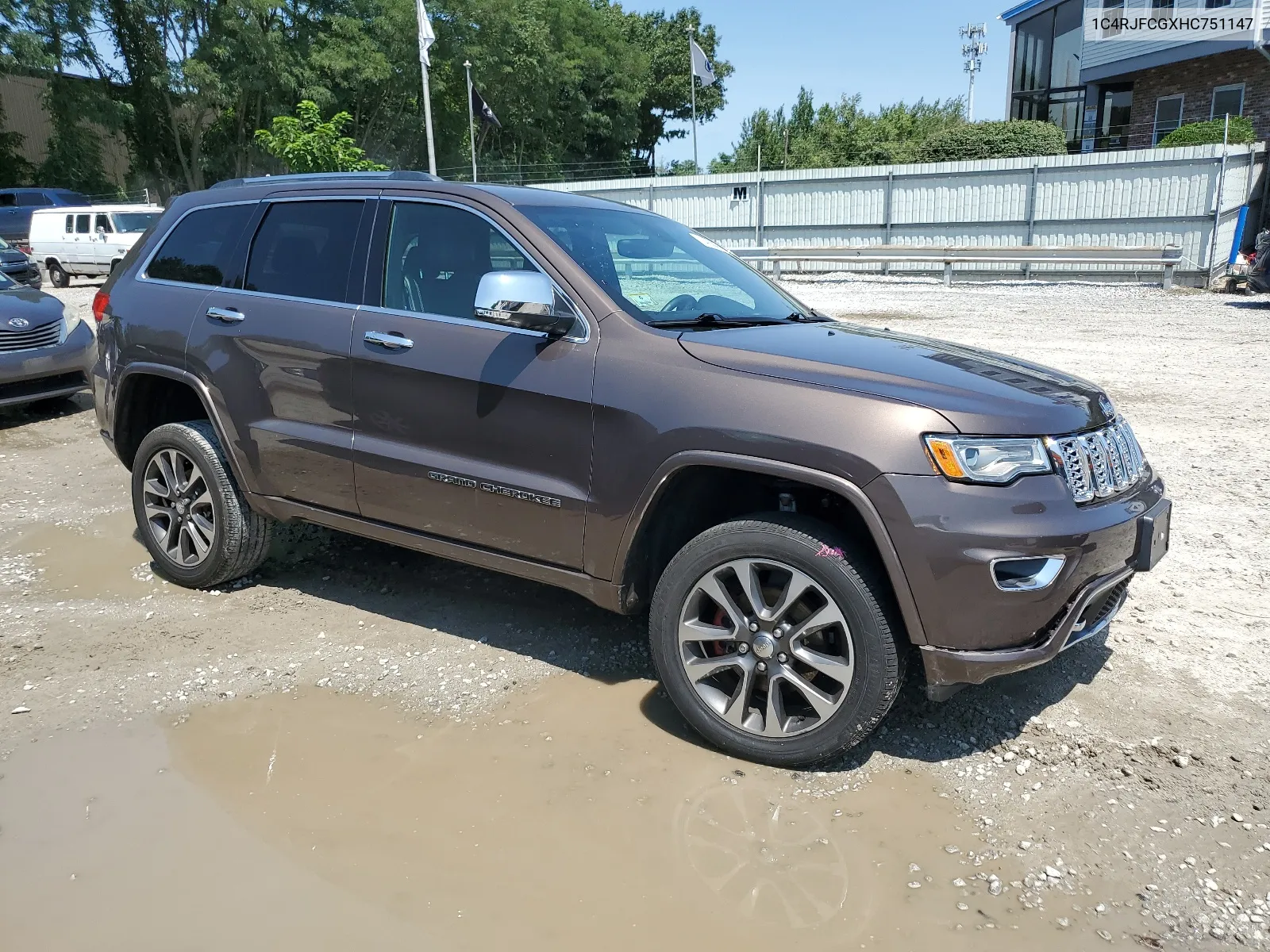 2017 Jeep Grand Cherokee Overland VIN: 1C4RJFCGXHC751147 Lot: 64980094