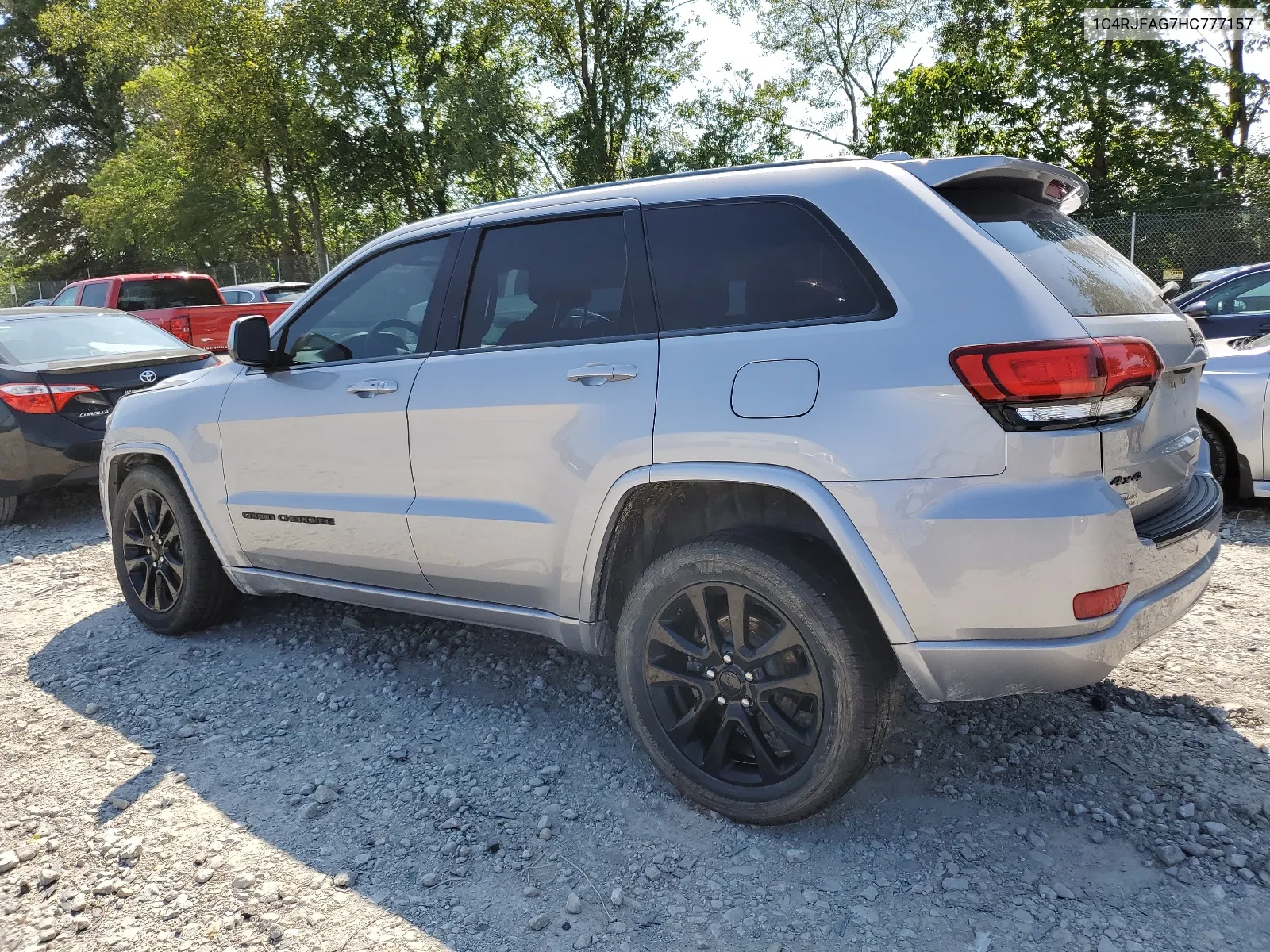 1C4RJFAG7HC777157 2017 Jeep Grand Cherokee Laredo