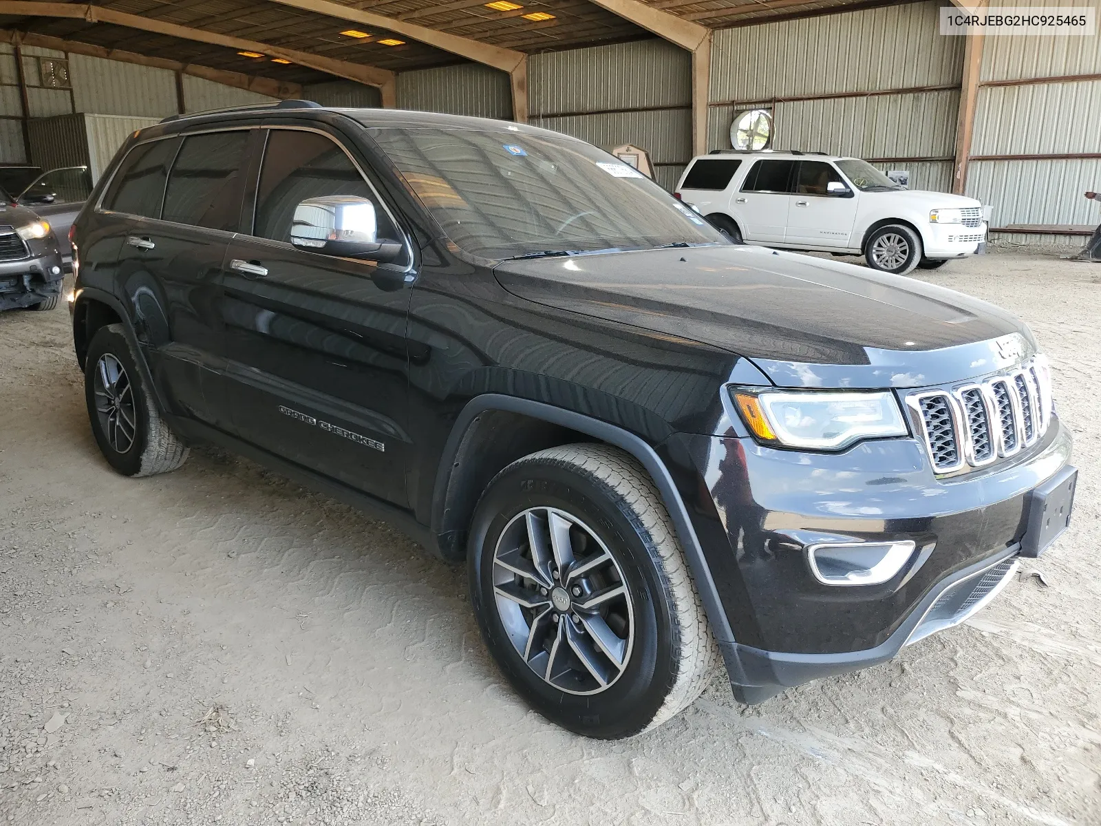 2017 Jeep Grand Cherokee Limited VIN: 1C4RJEBG2HC925465 Lot: 66672564