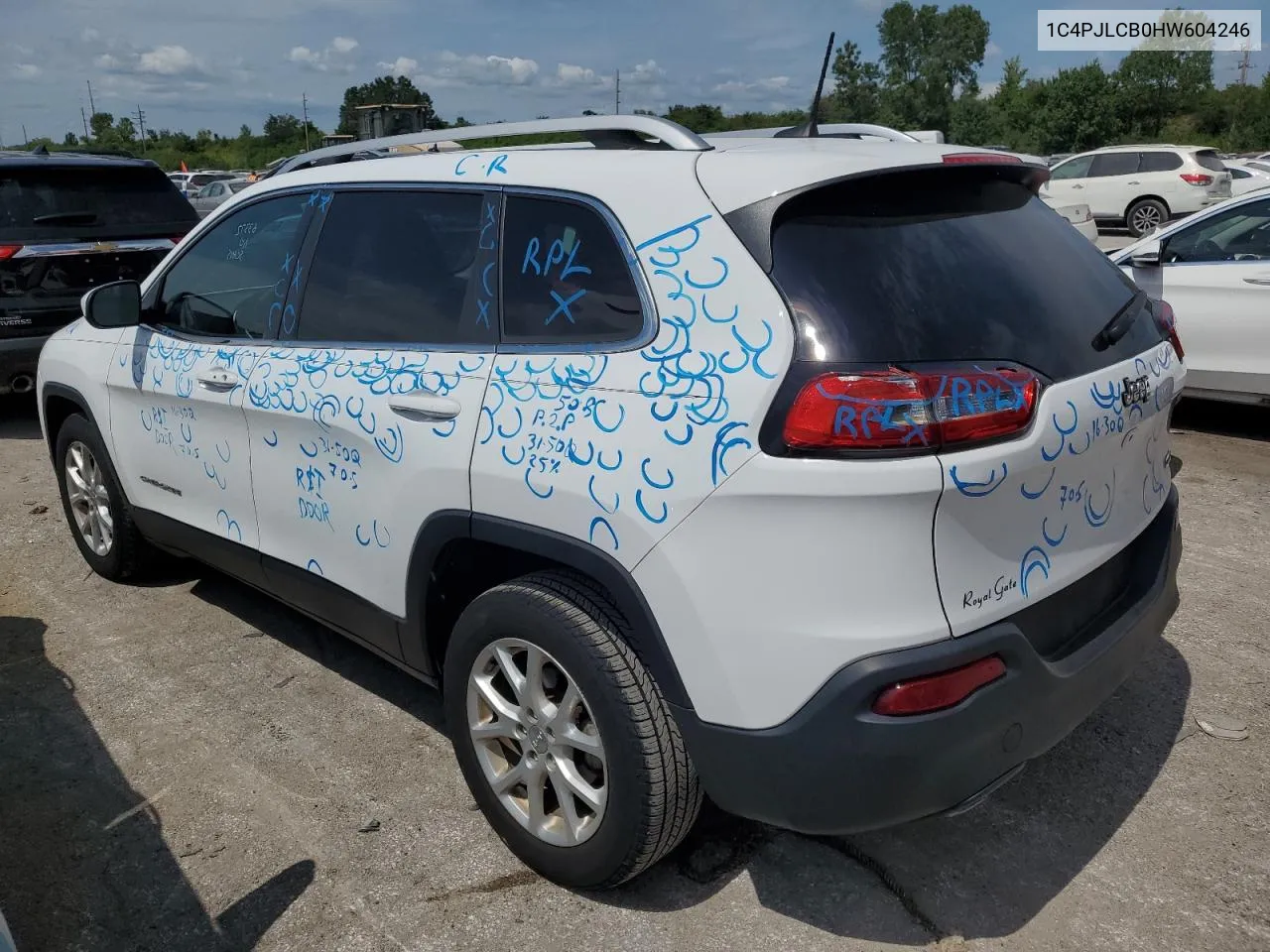 2017 Jeep Cherokee Latitude VIN: 1C4PJLCB0HW604246 Lot: 66768354