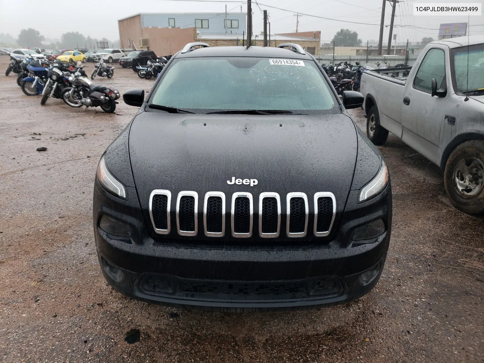 2017 Jeep Cherokee Limited VIN: 1C4PJLDB3HW623499 Lot: 66914354