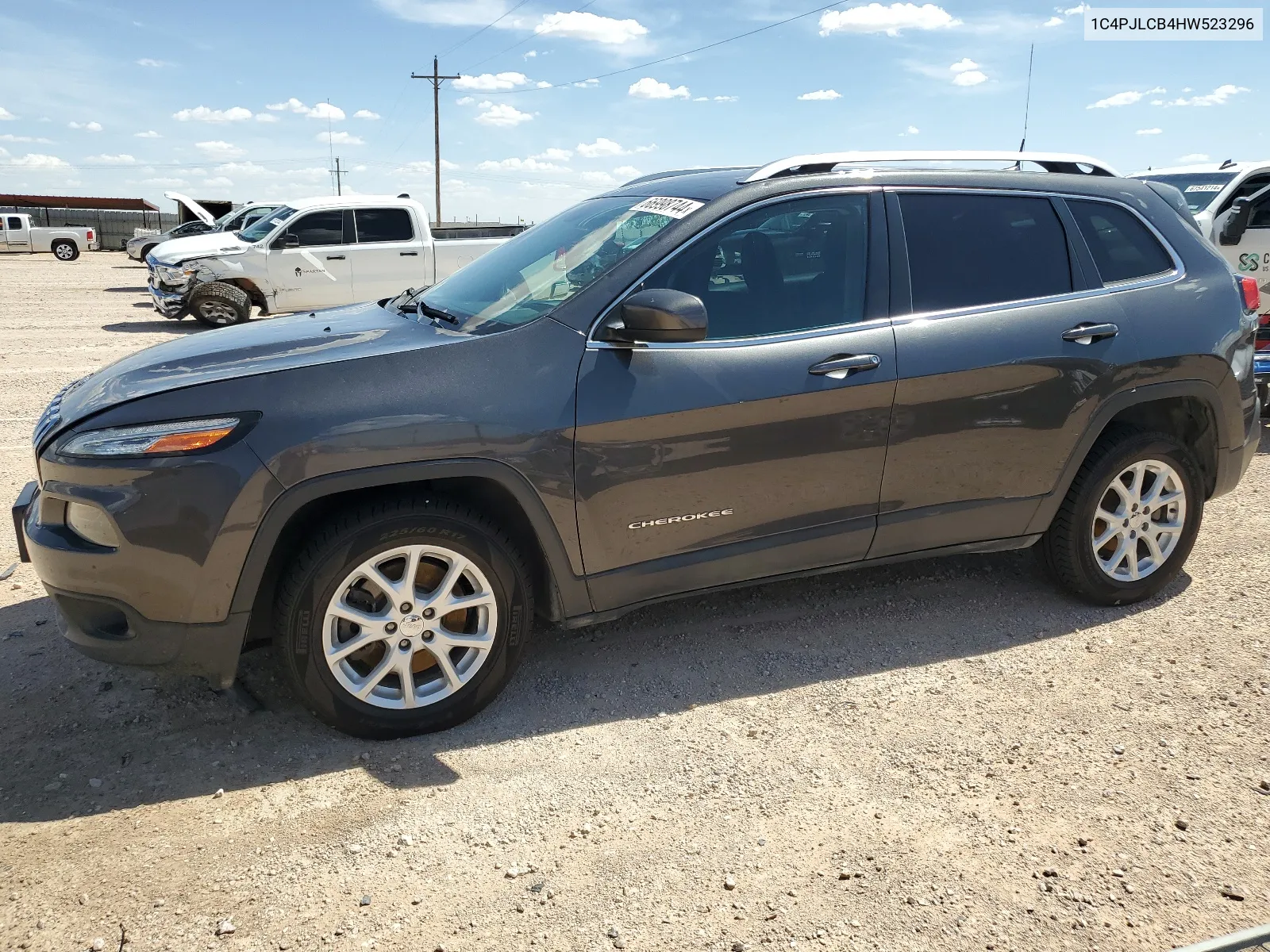 2017 Jeep Cherokee Latitude VIN: 1C4PJLCB4HW523296 Lot: 66998744