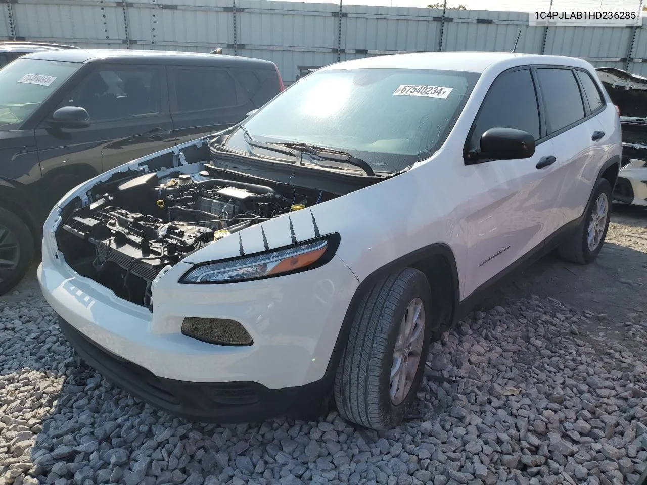 1C4PJLAB1HD236285 2017 Jeep Cherokee Sport