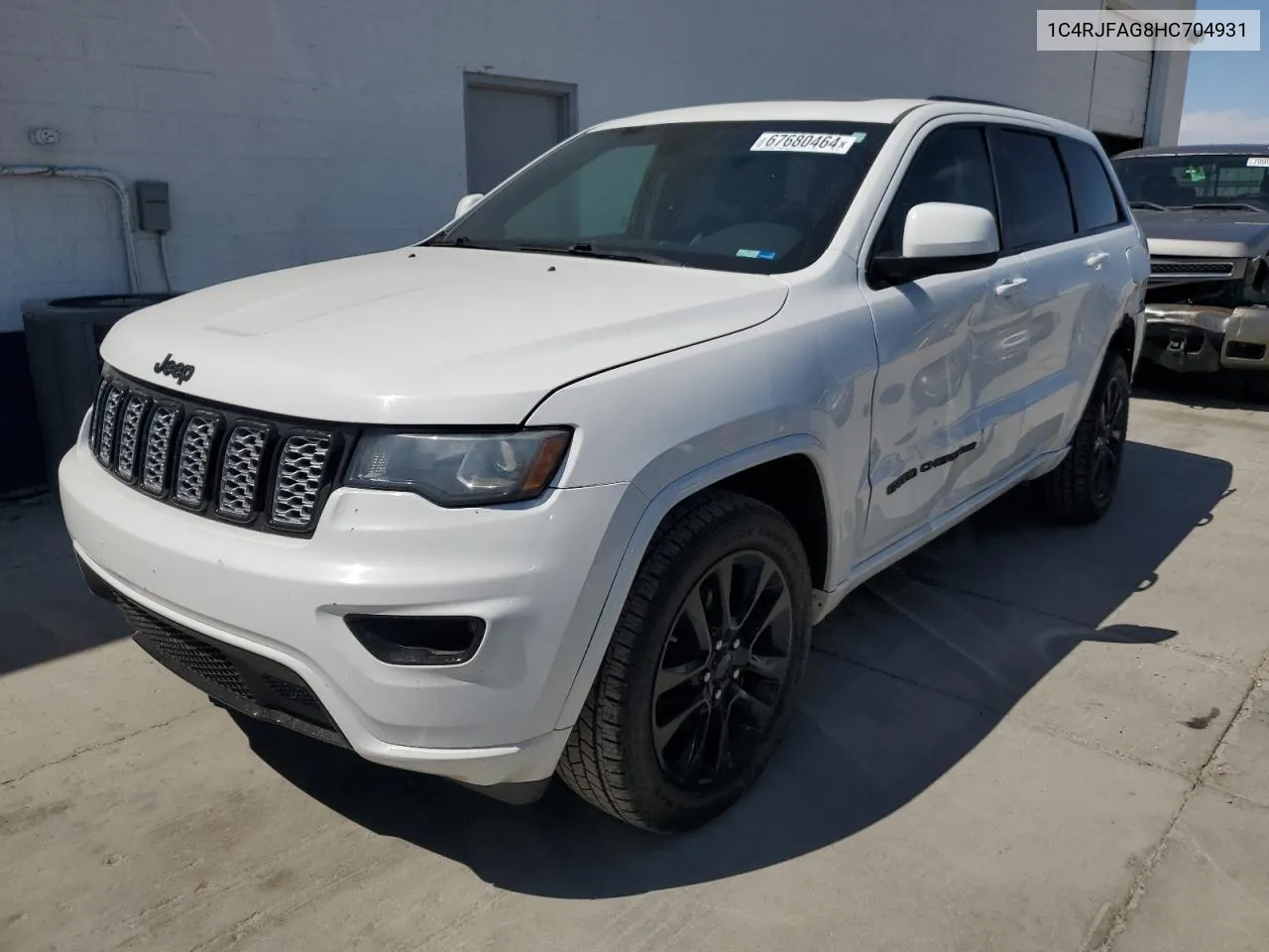 1C4RJFAG8HC704931 2017 Jeep Grand Cherokee Laredo