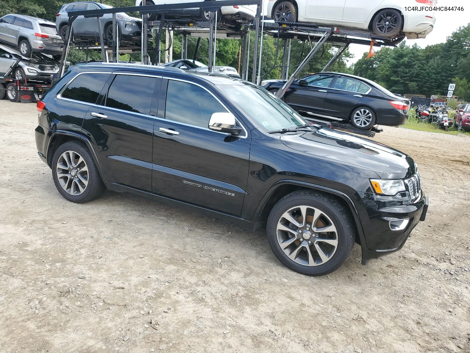 2017 Jeep Grand Cherokee Overland VIN: 1C4RJFCG4HC844746 Lot: 67713044