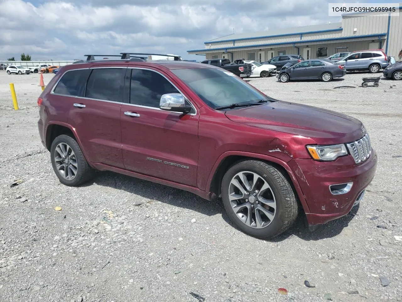 2017 Jeep Grand Cherokee Overland VIN: 1C4RJFCG9HC695945 Lot: 68005264