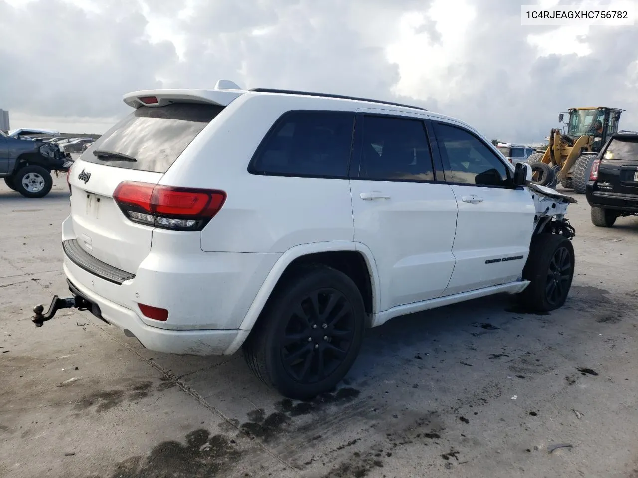 1C4RJEAGXHC756782 2017 Jeep Grand Cherokee Laredo