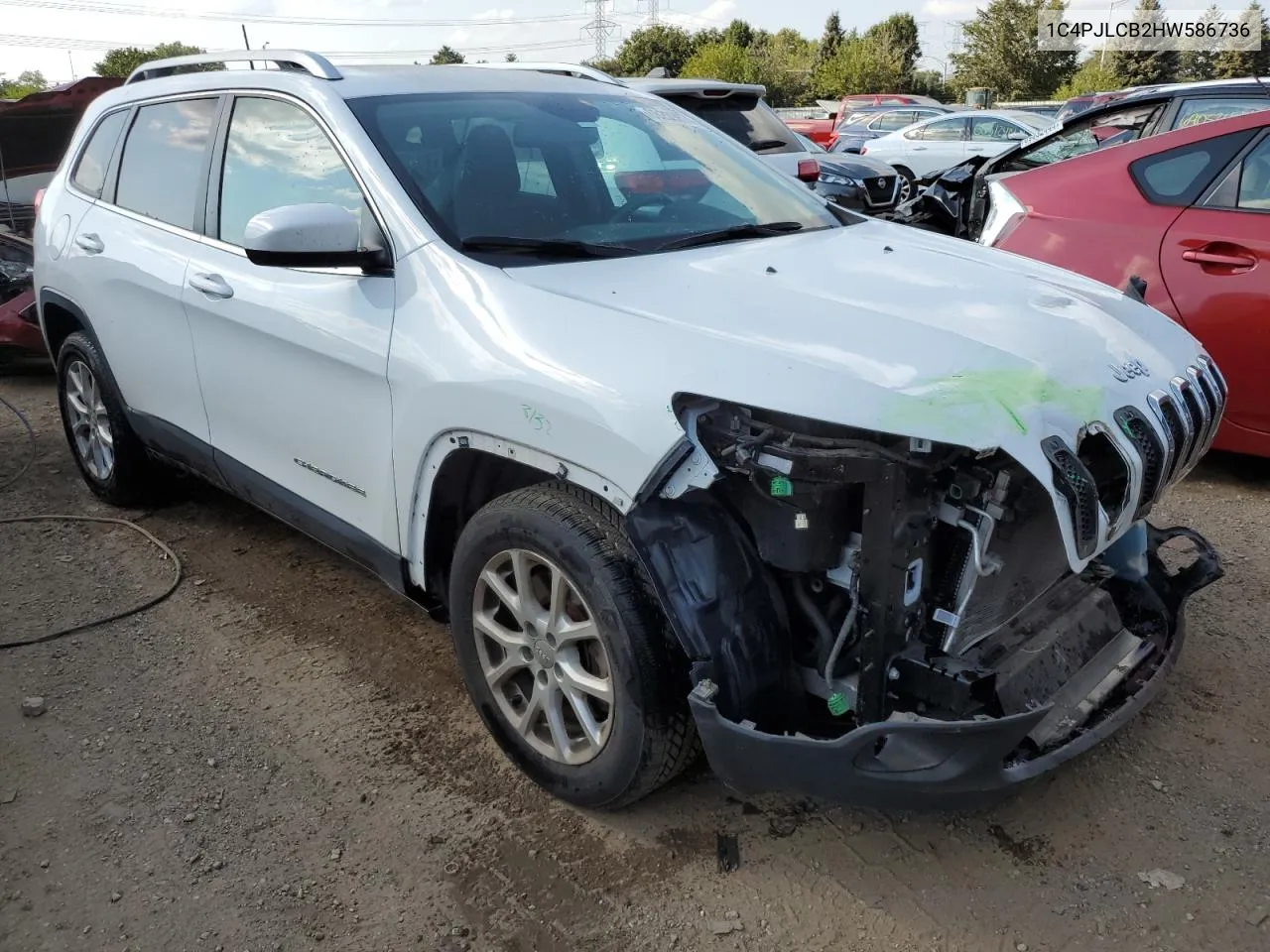 1C4PJLCB2HW586736 2017 Jeep Cherokee Latitude