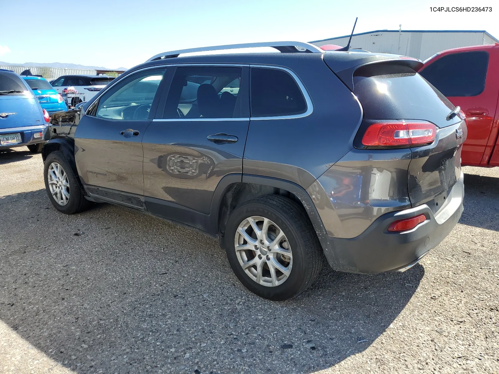 1C4PJLCS6HD236473 2017 Jeep Cherokee Latitude