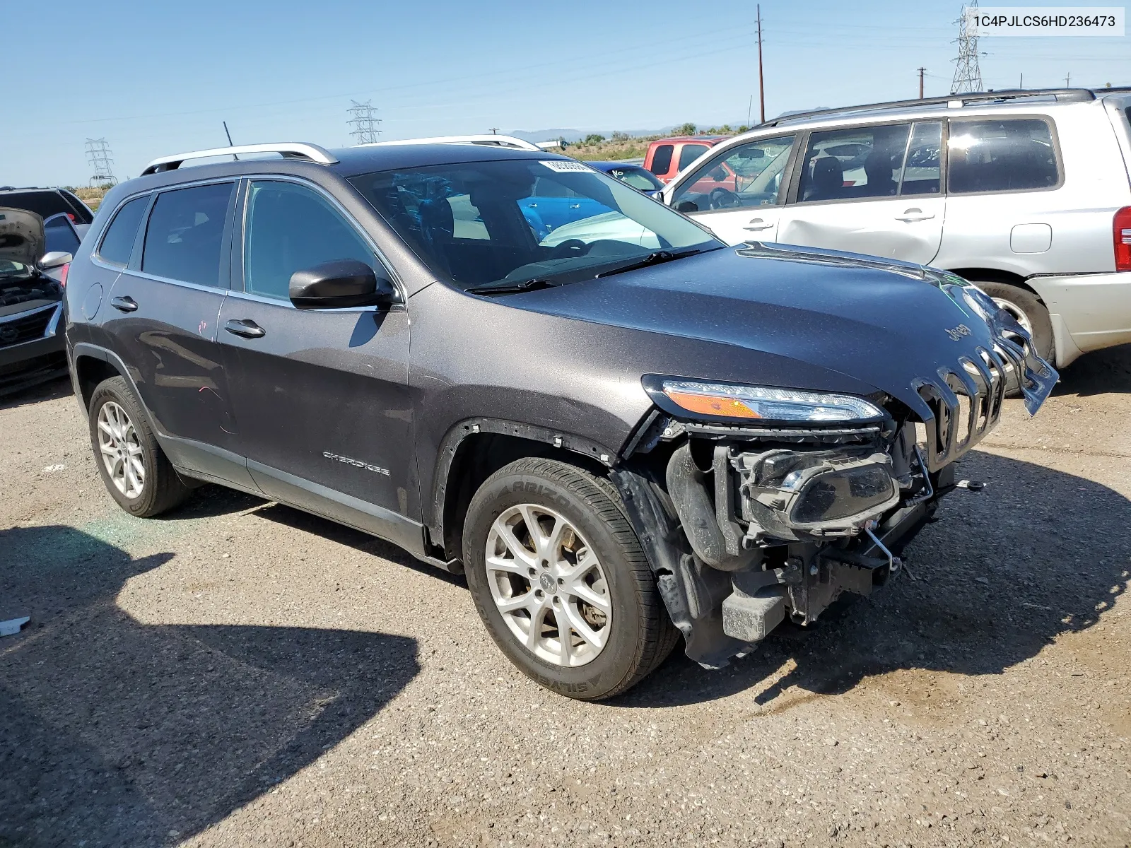 1C4PJLCS6HD236473 2017 Jeep Cherokee Latitude