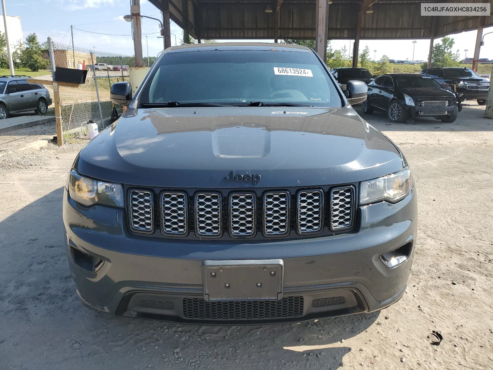 2017 Jeep Grand Cherokee Laredo VIN: 1C4RJFAGXHC834256 Lot: 68613924