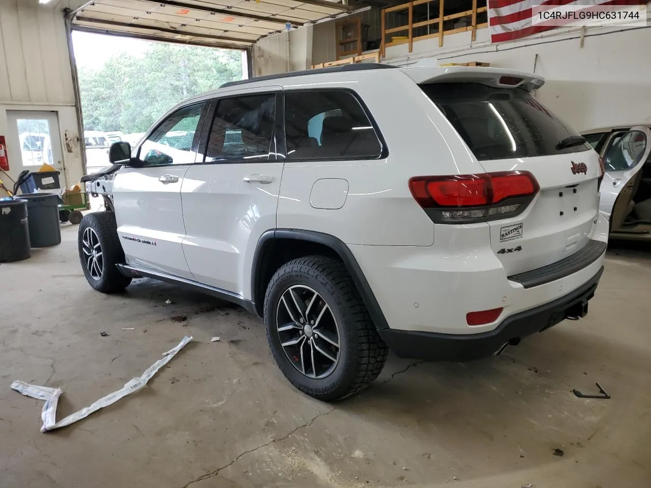 1C4RJFLG9HC631744 2017 Jeep Grand Cherokee Trailhawk