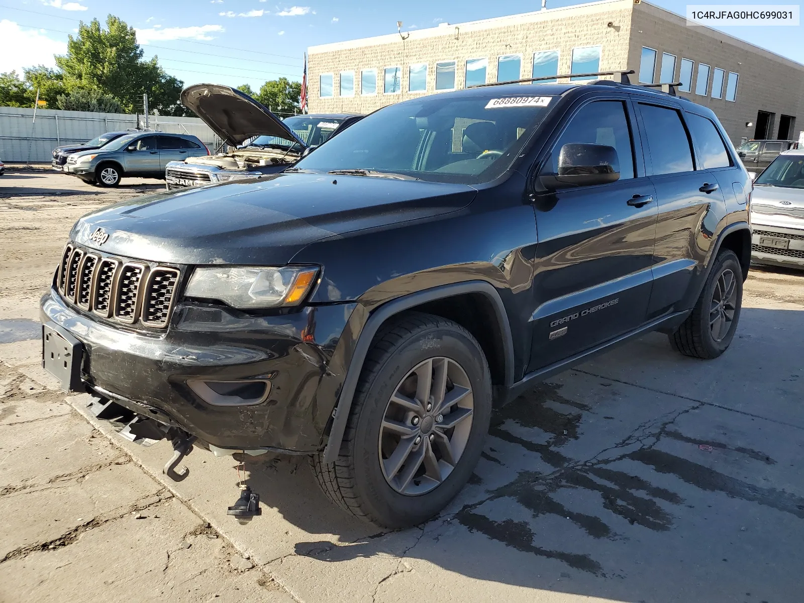 1C4RJFAG0HC699031 2017 Jeep Grand Cherokee Laredo