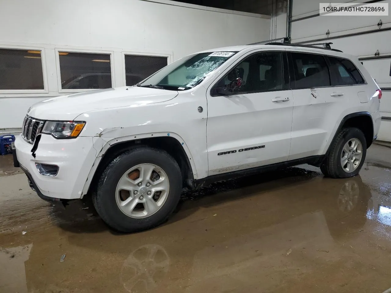 1C4RJFAG1HC728696 2017 Jeep Grand Cherokee Laredo