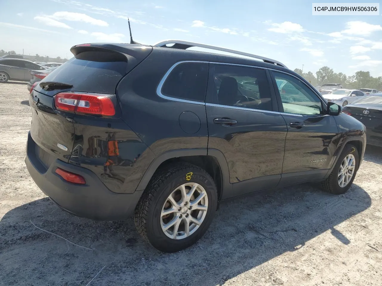 2017 Jeep Cherokee Latitude VIN: 1C4PJMCB9HW506306 Lot: 69239334