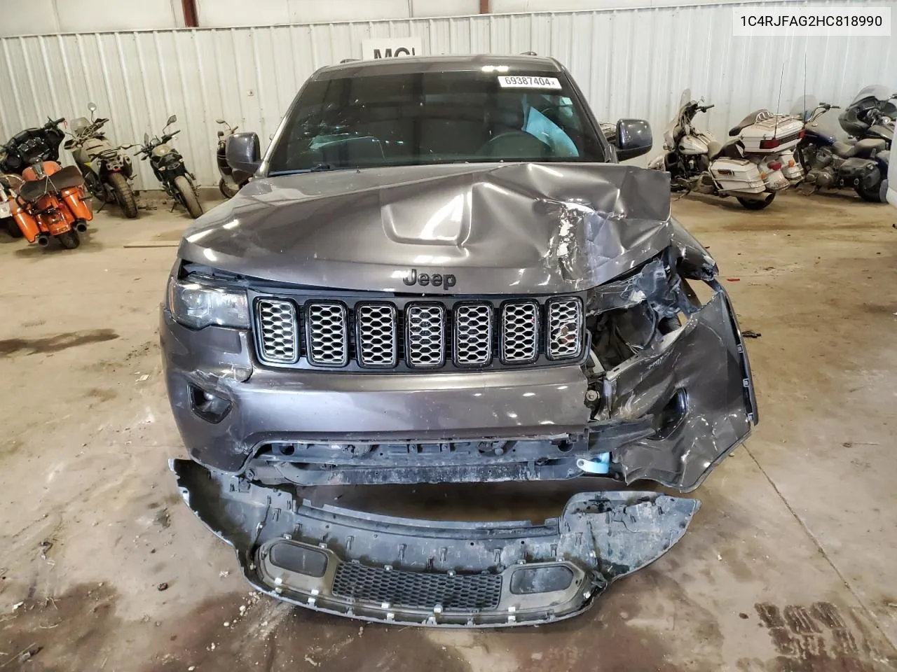 2017 Jeep Grand Cherokee Laredo VIN: 1C4RJFAG2HC818990 Lot: 69387404