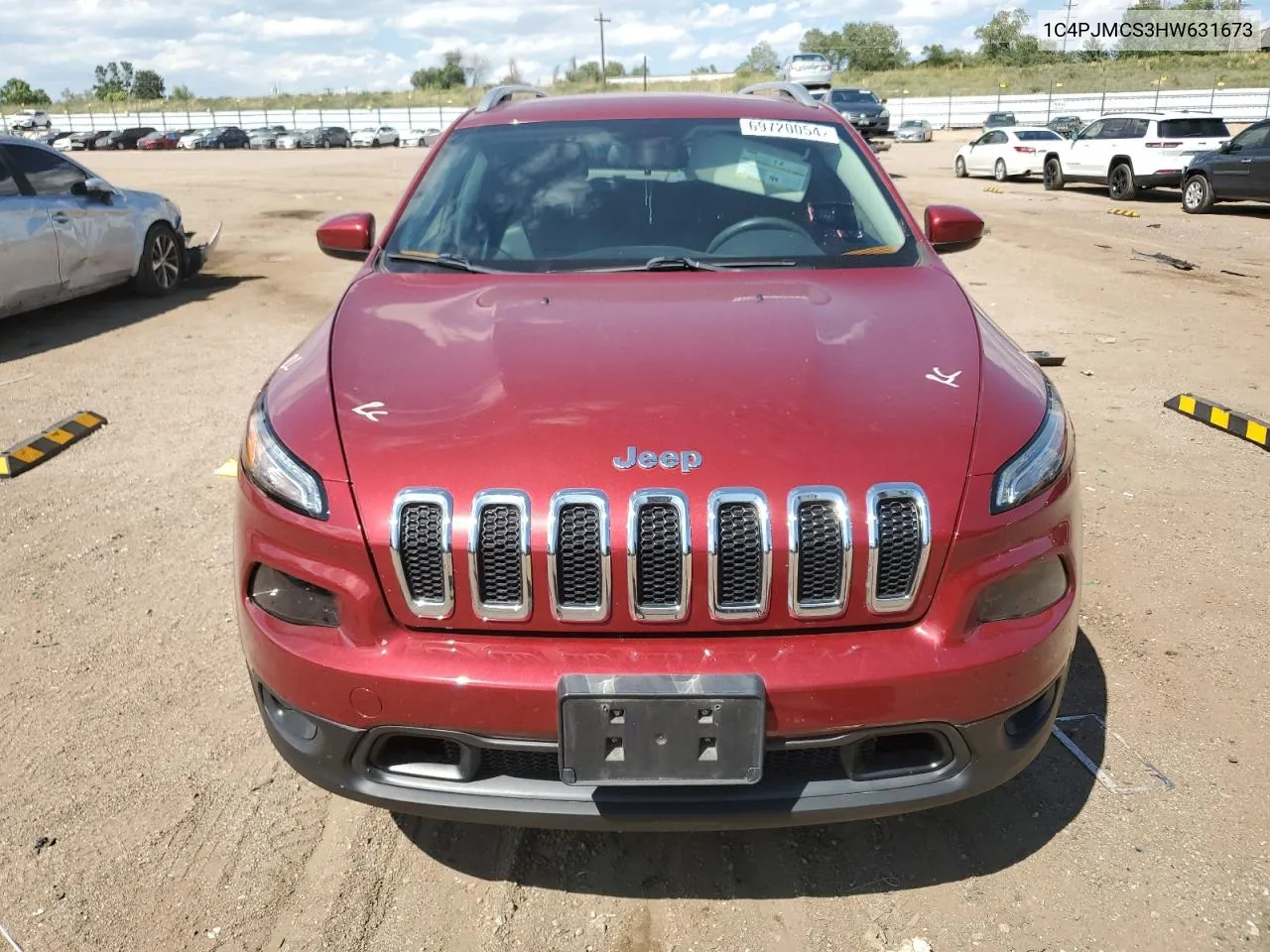 1C4PJMCS3HW631673 2017 Jeep Cherokee Latitude