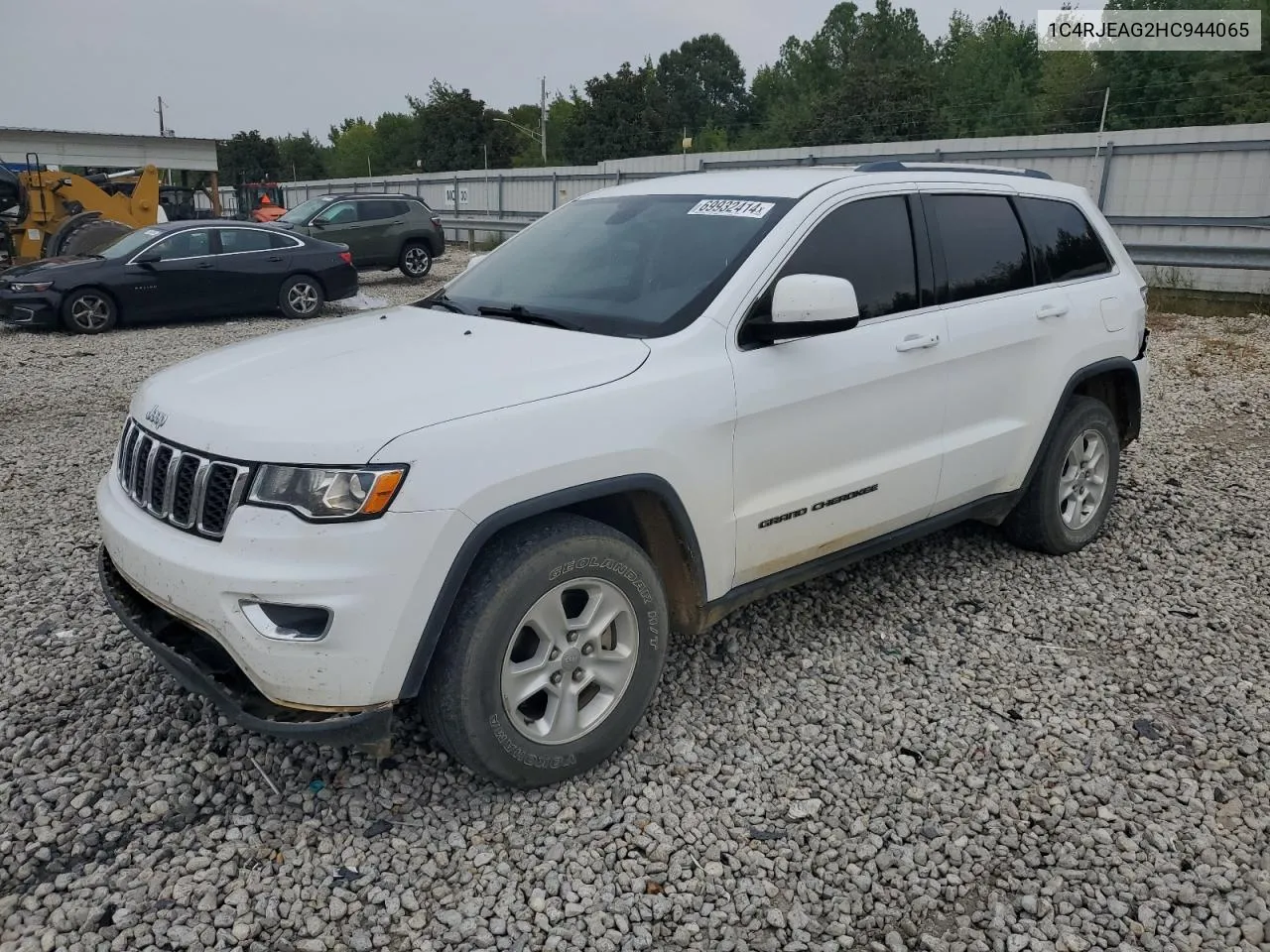 1C4RJEAG2HC944065 2017 Jeep Grand Cherokee Laredo