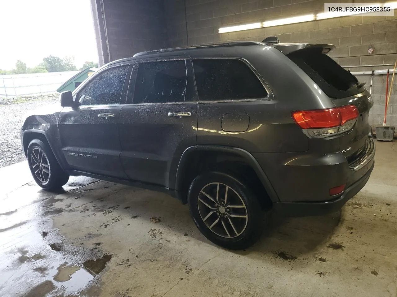 2017 Jeep Grand Cherokee Limited VIN: 1C4RJFBG9HC958355 Lot: 70678324