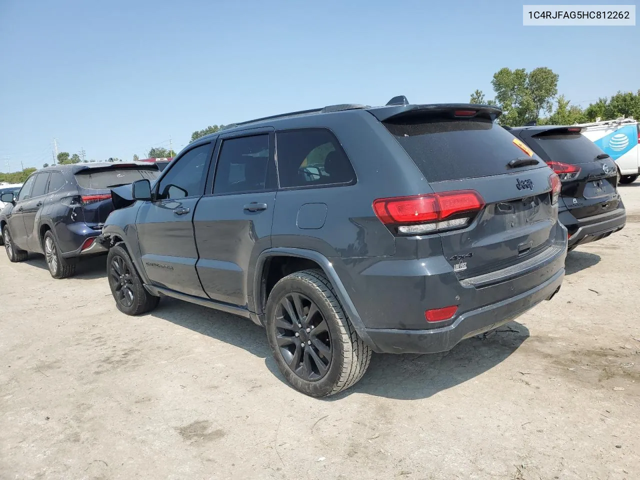 1C4RJFAG5HC812262 2017 Jeep Grand Cherokee Laredo