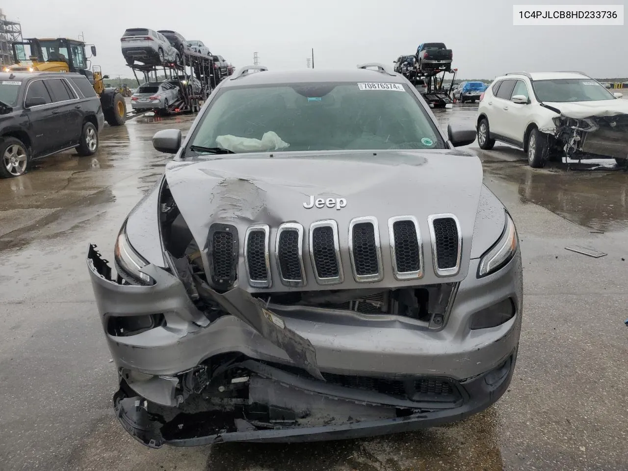 2017 Jeep Cherokee Latitude VIN: 1C4PJLCB8HD233736 Lot: 70876374