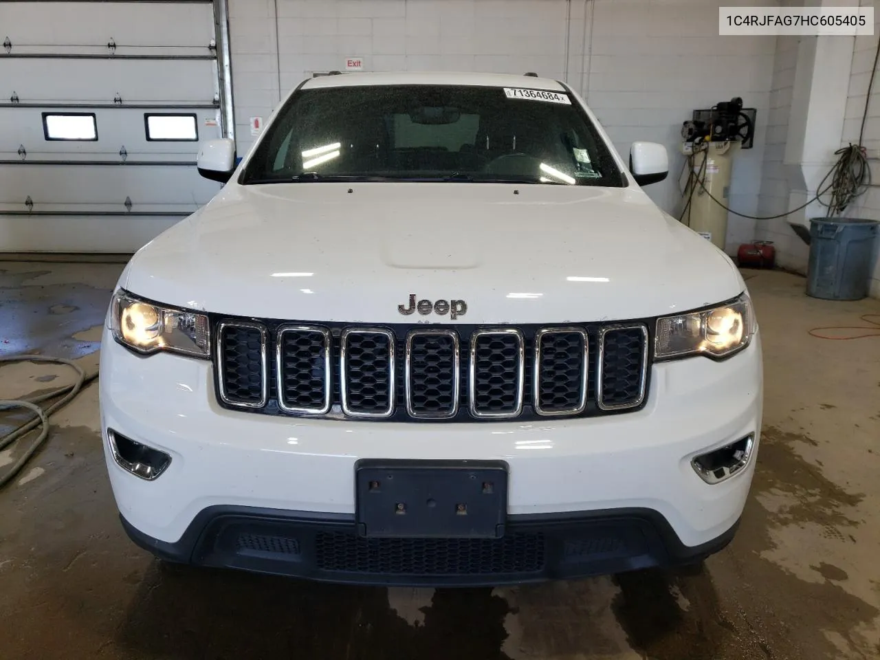 2017 Jeep Grand Cherokee Laredo VIN: 1C4RJFAG7HC605405 Lot: 71364684