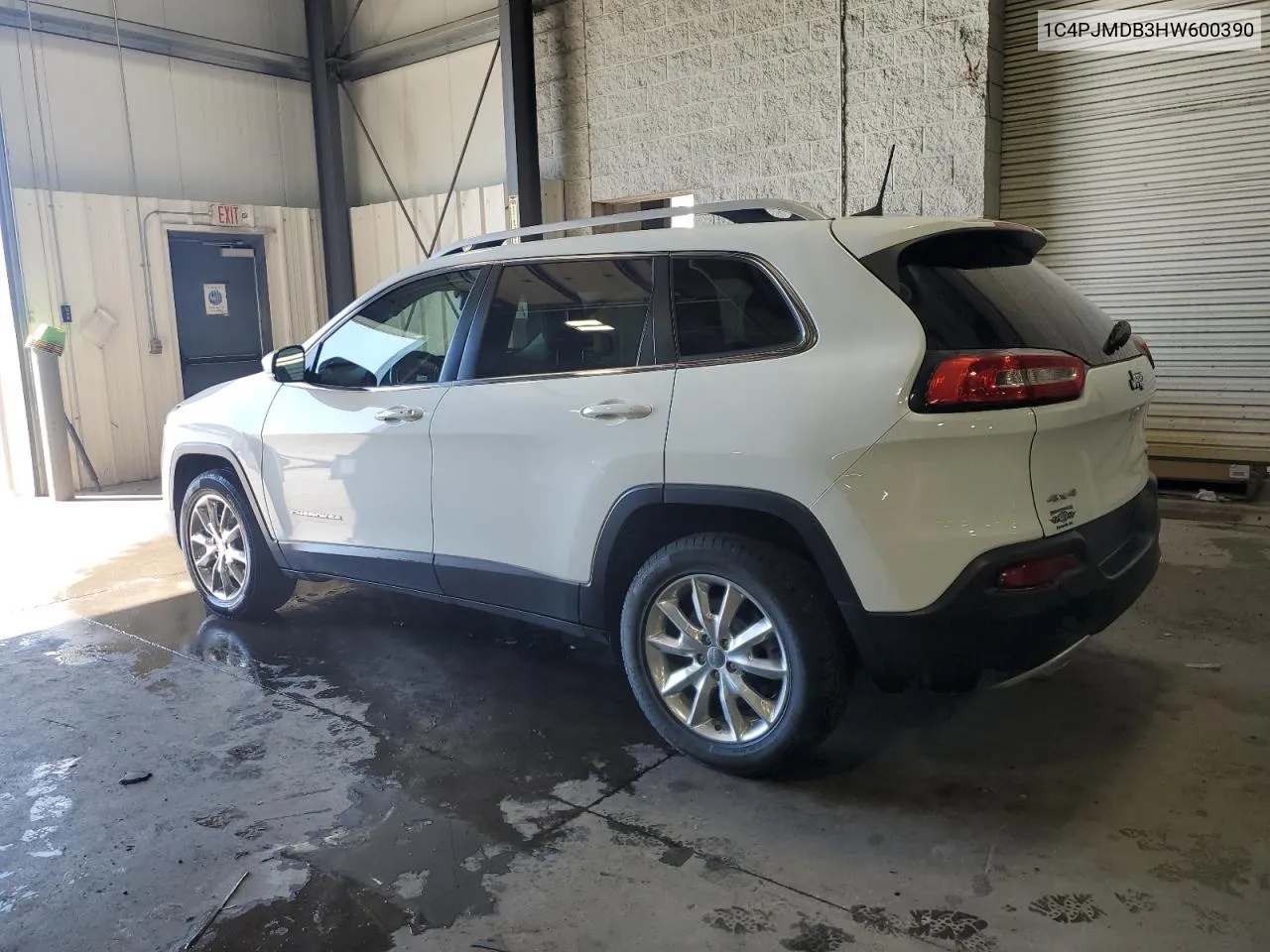 1C4PJMDB3HW600390 2017 Jeep Cherokee Limited