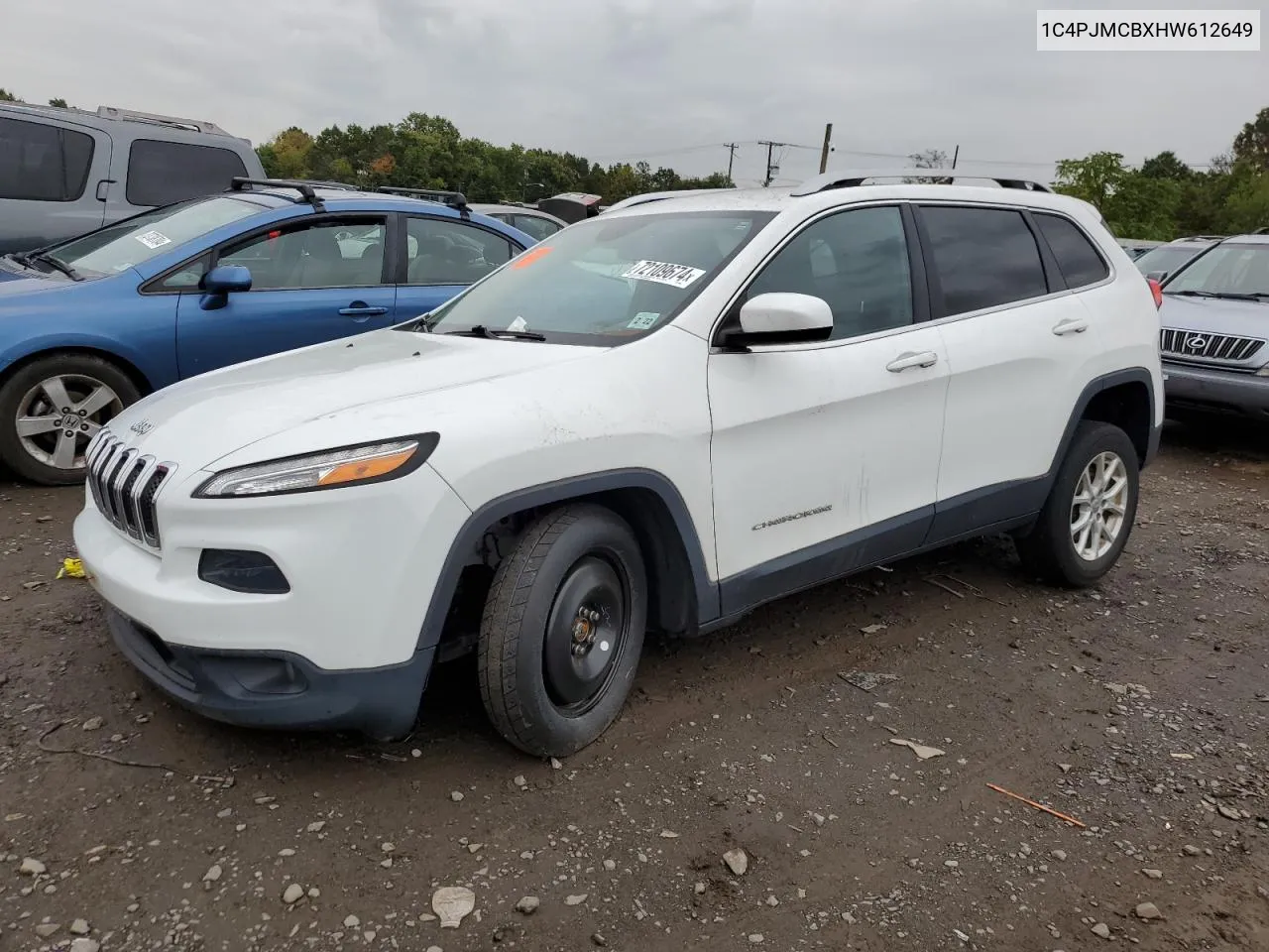 2017 Jeep Cherokee Latitude VIN: 1C4PJMCBXHW612649 Lot: 72109674