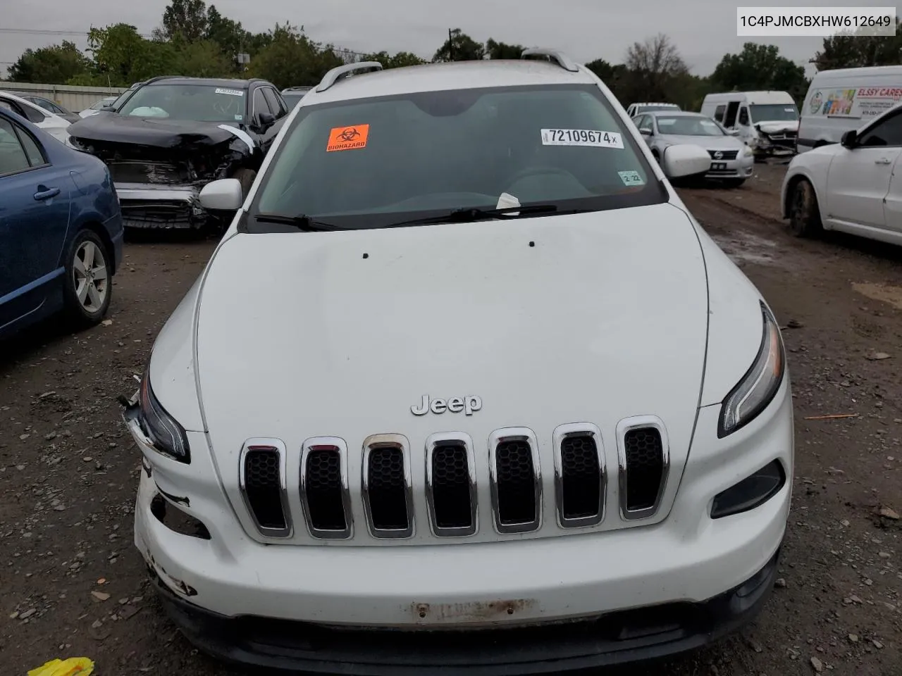 2017 Jeep Cherokee Latitude VIN: 1C4PJMCBXHW612649 Lot: 72109674