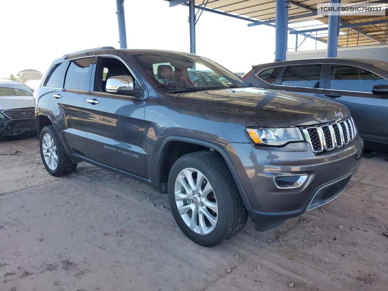 1C4RJFBG5HC798037 2017 Jeep Grand Cherokee Limited