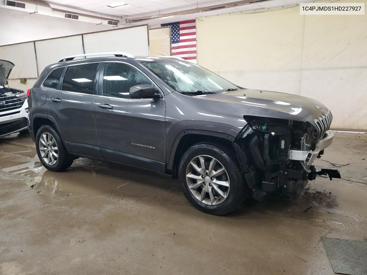 2017 Jeep Cherokee Limited VIN: 1C4PJMDS1HD227927 Lot: 72242744