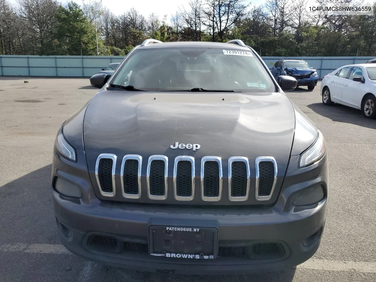 2017 Jeep Cherokee Latitude VIN: 1C4PJMCS8HW636559 Lot: 72391274