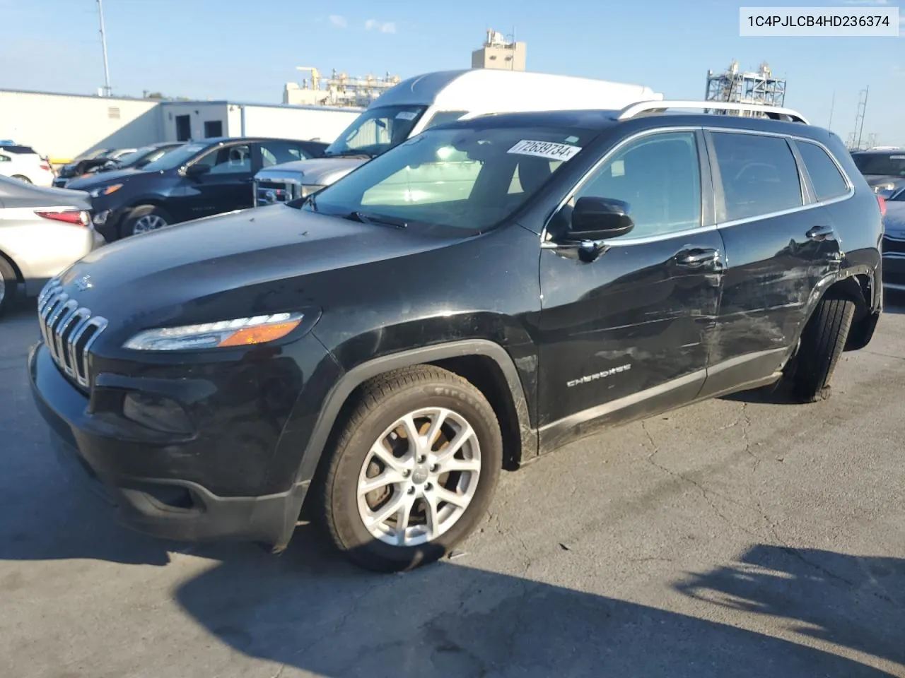 1C4PJLCB4HD236374 2017 Jeep Cherokee Latitude