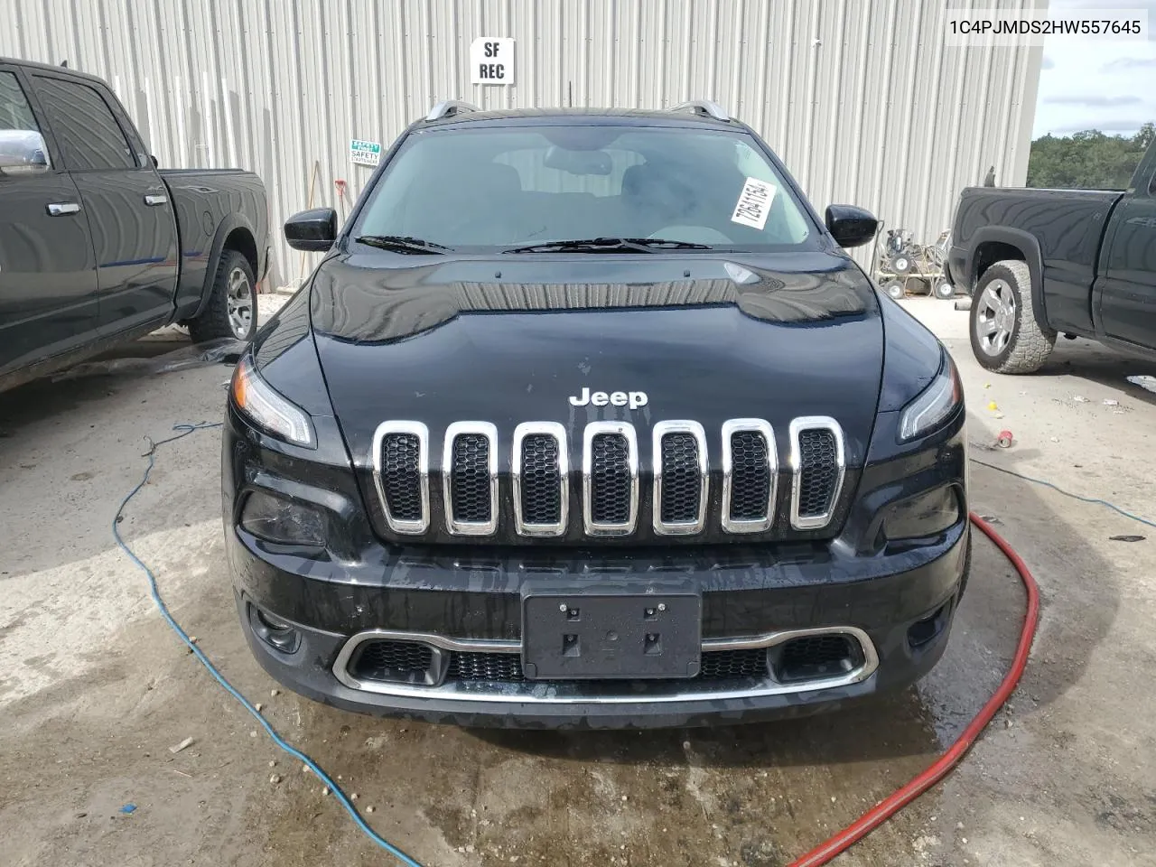 1C4PJMDS2HW557645 2017 Jeep Cherokee Limited