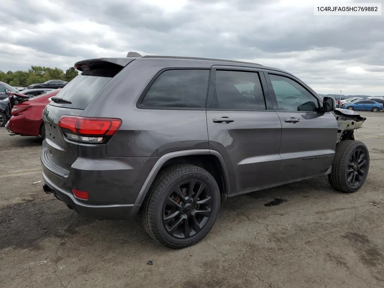 1C4RJFAG5HC769882 2017 Jeep Grand Cherokee Laredo