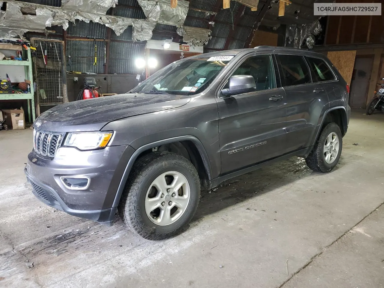 1C4RJFAG5HC729527 2017 Jeep Grand Cherokee Laredo